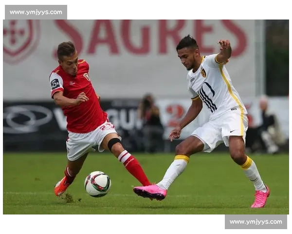 高清足球赛事精彩回放 真实还原每一个进球瞬间与激烈对抗 高清足球赛事精彩回放 真实还原每一个进球瞬间与激烈对抗